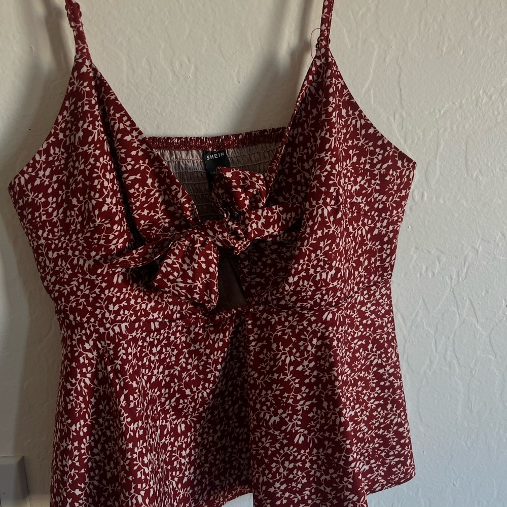 SHEIN Burgundy Floral Camisole Top
